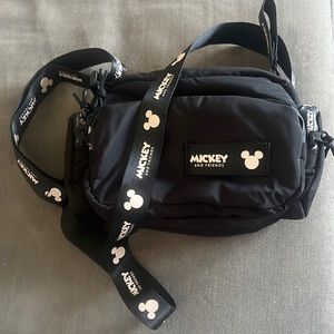 Mickey & Friends crossbody